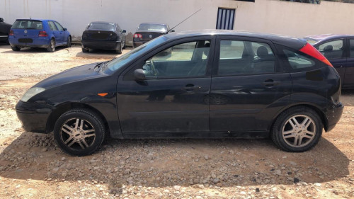 FORD FOCUS BERLINA (CAK) — автомобиль-донор на запчасти 