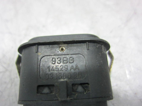 MANDO ELEVALUNAS DELANTERO IZQUIERDO Ford FIESTA BERL./COURIER 
