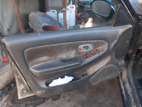  KIA CLARUS 