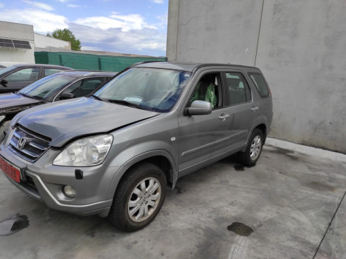 HONDA CR-V (RD8) — vehículo donante para recambios 