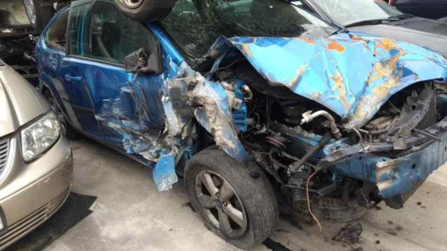 FORD FOCUS BERLINA (CAP) — автомобиль-донор на запчасти 