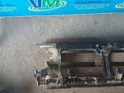 PANEL FRONTAL