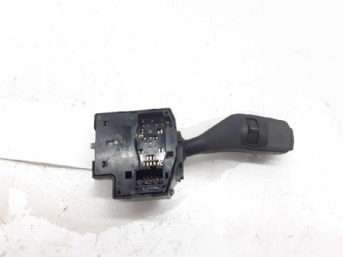  MANDO INTERMITENTES FORD FOCUS BERLINA (CAP) 