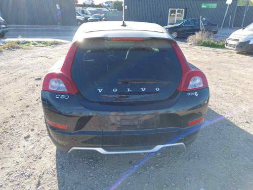 VOLVO C30 — vehículo donante para recambios 