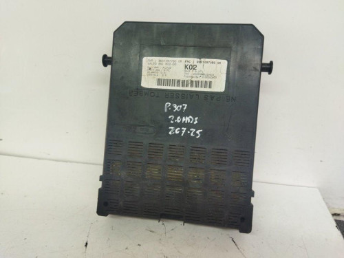 CAJA RELES / FUSIBLES PEUGEOT 307 (S1)(04.2001) 