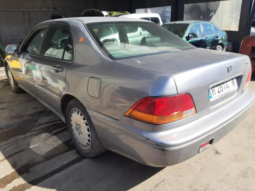  HONDA LEGEND (KA9) 