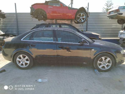 AUDI A4 BERLINA (8E)