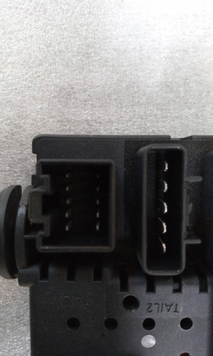  CAJA RELES / FUSIBLES VOLVO XC90 