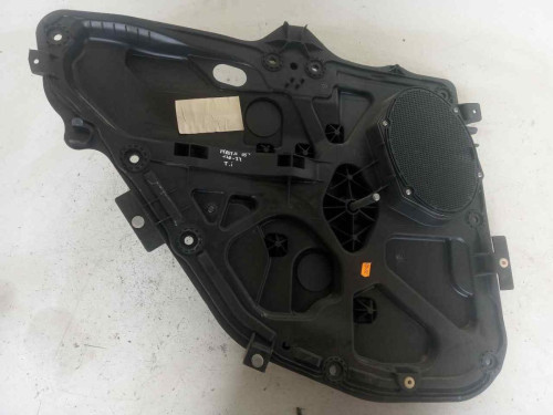 ELEVALUNAS TRASERO IZQUIERDO Ford FIESTA (CBK) 