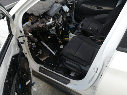 HYUNDAI TUCSON (TL) — Donor Vehicle for Used Parts 