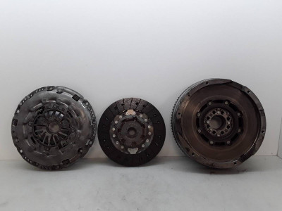 KIT EMBRAGUE, Toyota, RAV4 (A3)