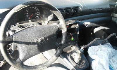 AUDI A4 BERLINA (B5)