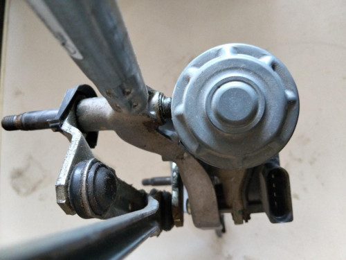 MOTOR LIMPIA DELANTERO Mercedes-Benz CLASE E (BM 238) COUPE 