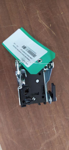 CERRADURA PUERTA DELANTERA IZQUIERDA 