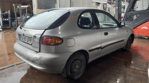  DAEWOO LANOS 