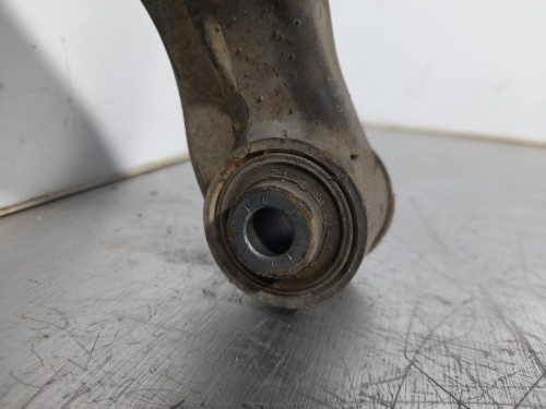 BRAZO SUSPENSION INFERIOR DELANTERO IZQUIERDO Kia SPORTAGE (KM) 