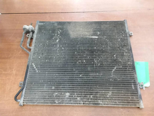 CONDENSADOR / RADIADOR AIRE ACONDICIONADO JEEP CHEROKEE (KJ) 