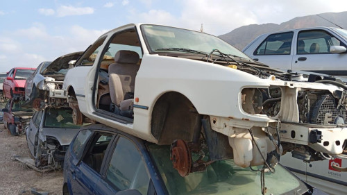  FORD SIERRA BERLINA 