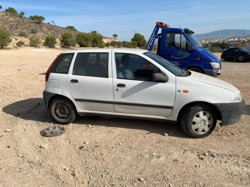 FIAT I PUNTO (176) BERLINA — автомобиль-донор на запчасти 