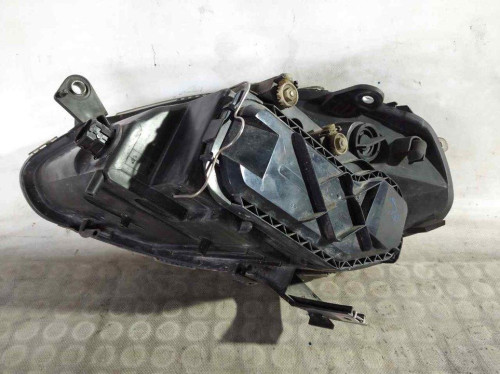 FARO DERECHO Lancia YPSILON (101) 
