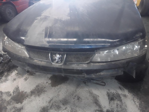 PEUGEOT 406 BREAK (S1/S2) — vehículo donante para recambios 