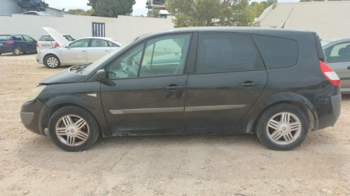 RENAULT SCENIC II (JM) — автомобиль-донор на запчасти 