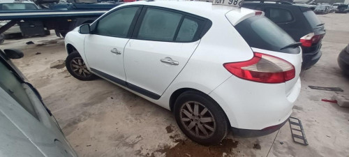  RENAULT MEGANE III BERLINA 5P 