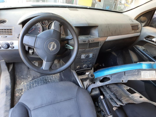 OPEL ASTRA H BERLINA — автомобиль-донор на запчасти 