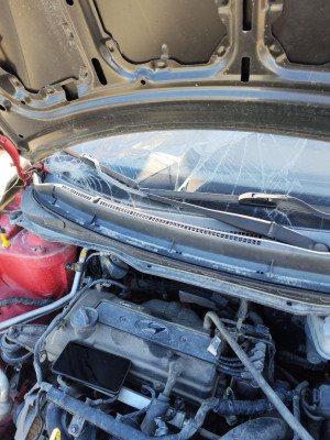 BRAZO LIMPIA DELANTERO DERECHO