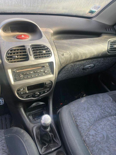  PEUGEOT 206 CC CABRIO-COUPÉ 