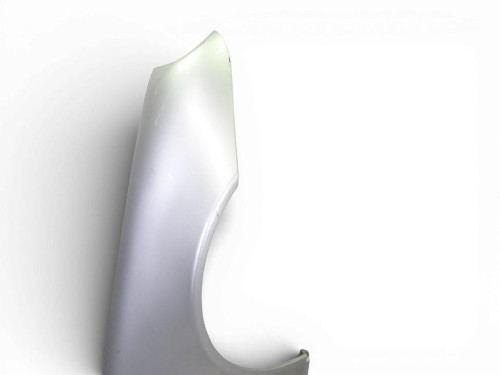 ALETA DELANTERA DERECHA б/у