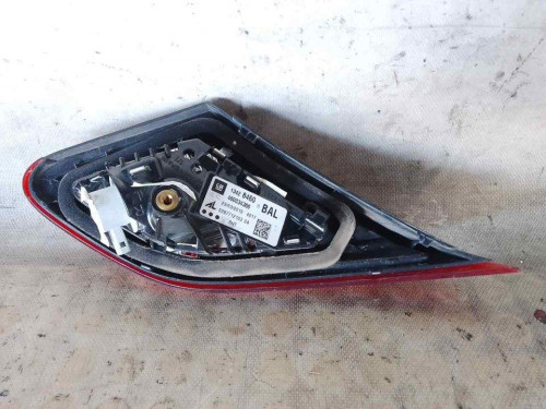 PILOTO TRASERO DERECHO INTERIOR OPEL CORSA E 