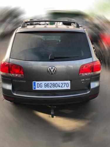  VOLKSWAGEN TOUAREG (7LA) 