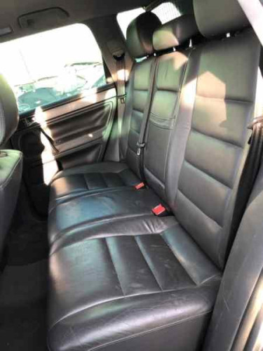  VOLKSWAGEN TOUAREG (7LA) 