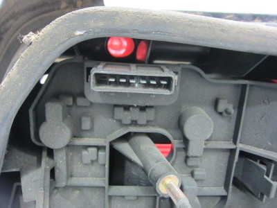 PILOTO TRASERO IZQUIERDO