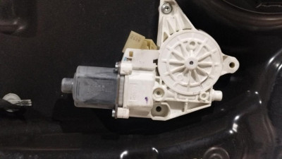 ELEVALUNAS TRASERO DERECHO, MERCEDES-BENZ, CLASE ML (BM 164)