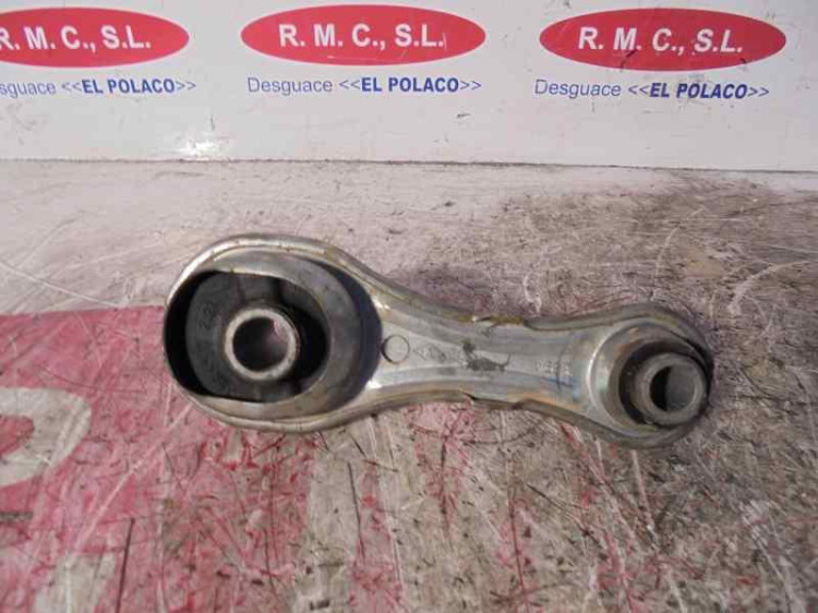 SOPORTE MOTOR TRASERO