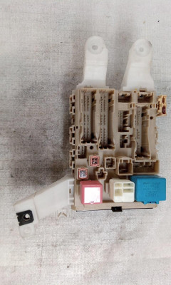 CAJA RELES / FUSIBLES, TOYOTA, VERSO (AUR2/ZGR2)