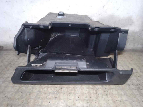 GUANTERA NISSAN NOTE (E11E) 