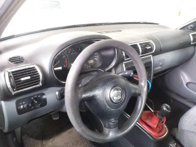 SEAT TOLEDO (1M2)