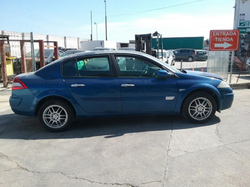  RENAULT MEGANE II BERLINA 3P 