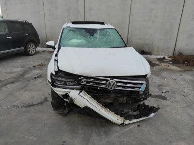 VOLKSWAGEN TIGUAN (AD1)