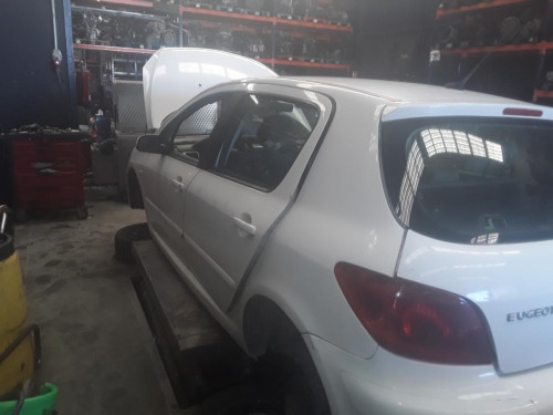 PEUGEOT 307 (S1)(04.2001) — автомобиль-донор на запчасти 