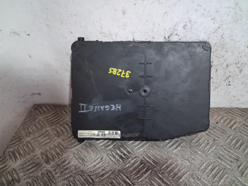 CAJA RELES / FUSIBLES 