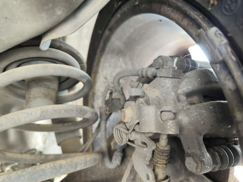PINZA DE FRENO TRASERA DERECHA Opel ZAFIRA B 