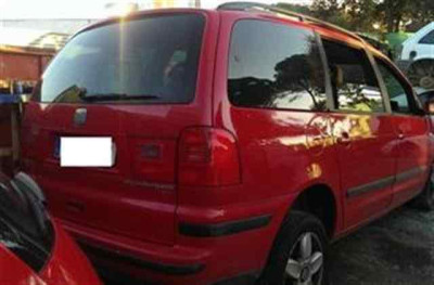 SEAT ALHAMBRA (7V9)