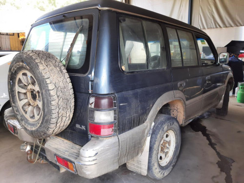  MITSUBISHI MONTERO (V20/V40) 
