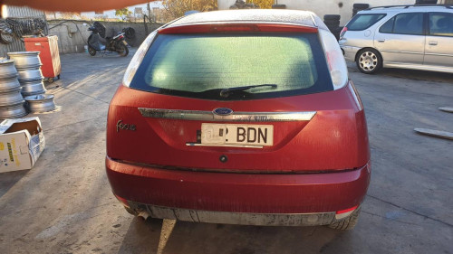  FORD FOCUS BERLINA (CAK) 