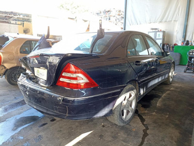 MERCEDES-BENZ CLASE C (BM 203) BERLINA
