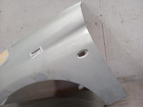  ALETA DELANTERA IZQUIERDA Peugeot 206 + 
